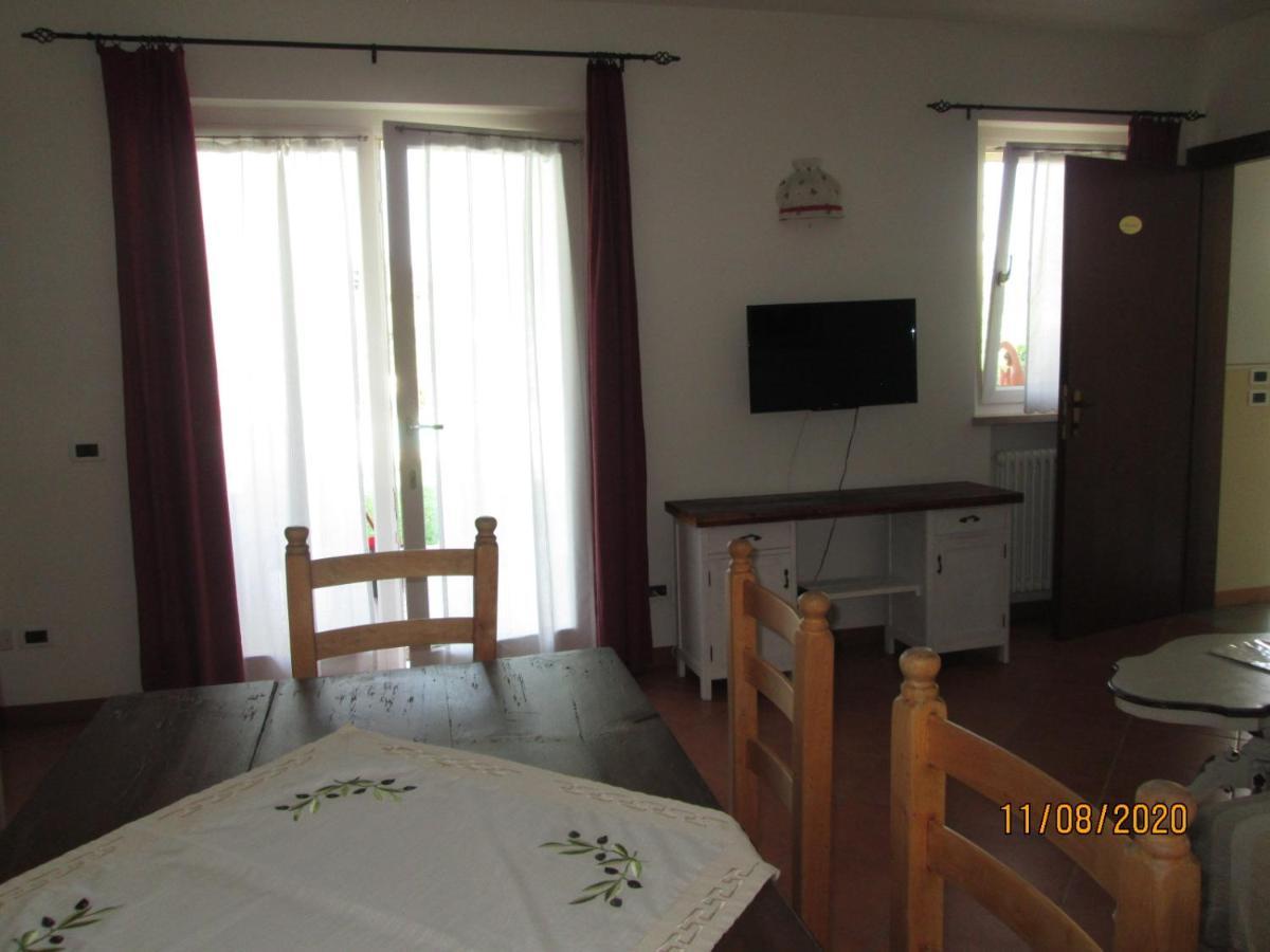 Agriturismo Ca' Castellani บาร์โดลิโน ภายนอก รูปภาพ