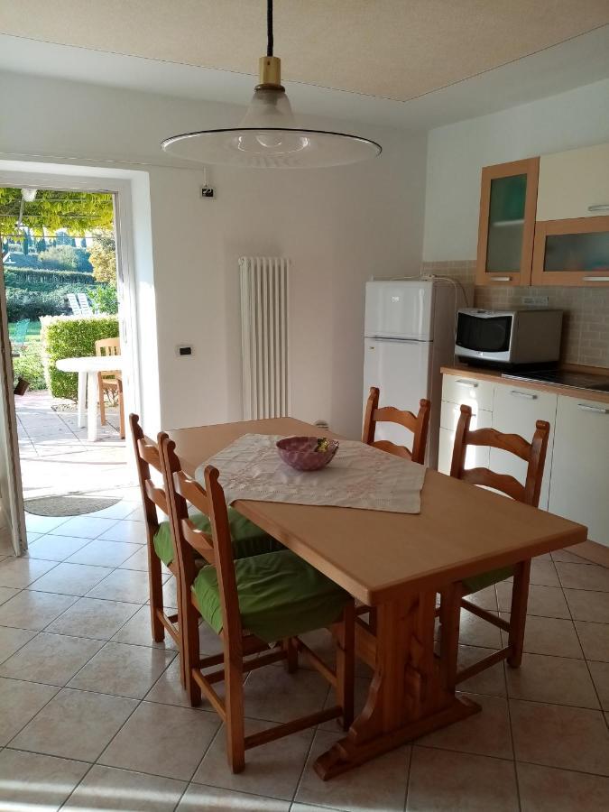 Agriturismo Ca' Castellani บาร์โดลิโน ภายนอก รูปภาพ