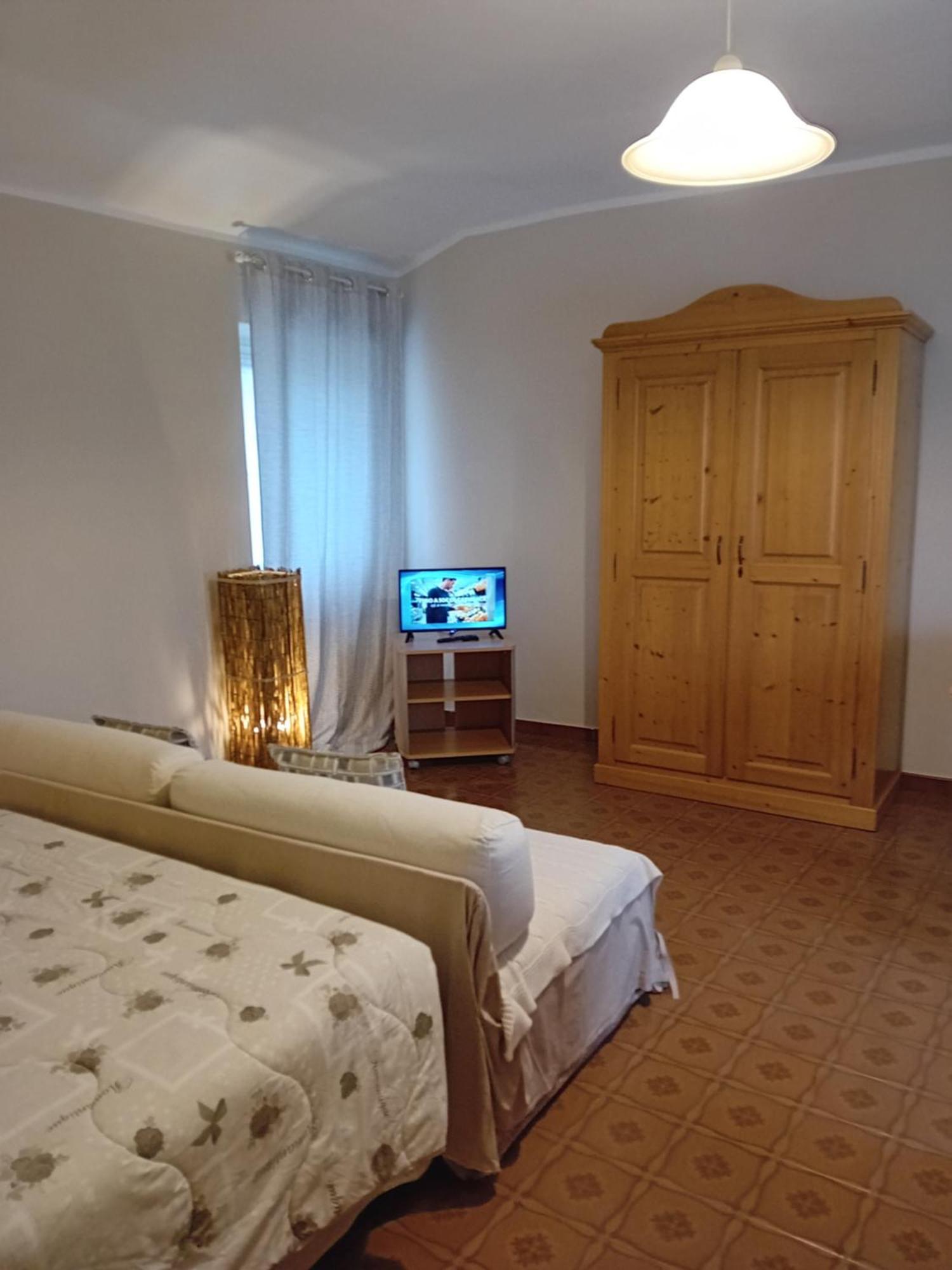 Agriturismo Ca' Castellani บาร์โดลิโน ภายนอก รูปภาพ