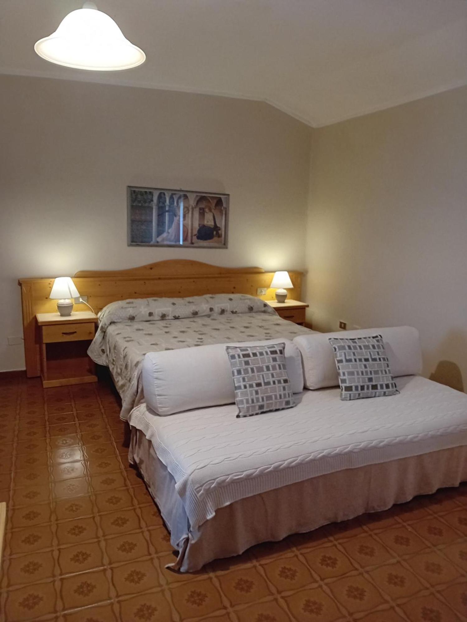 Agriturismo Ca' Castellani บาร์โดลิโน ภายนอก รูปภาพ
