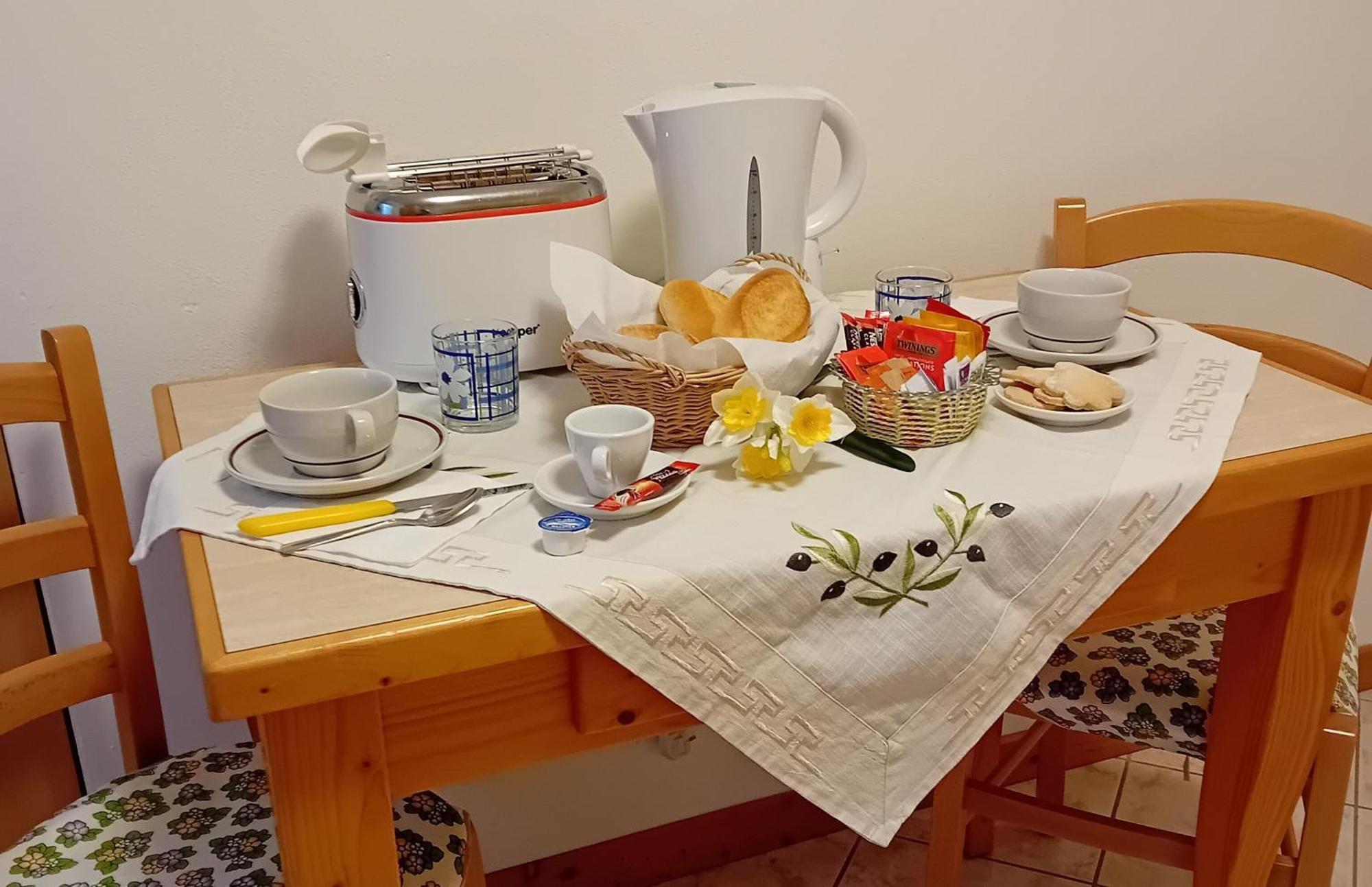 Agriturismo Ca' Castellani บาร์โดลิโน ภายนอก รูปภาพ