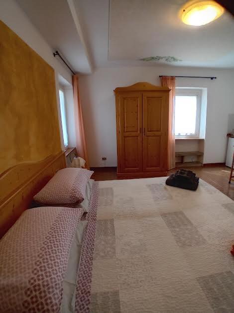 Agriturismo Ca' Castellani บาร์โดลิโน ภายนอก รูปภาพ