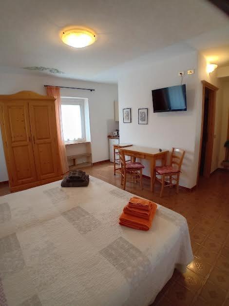 Agriturismo Ca' Castellani บาร์โดลิโน ภายนอก รูปภาพ