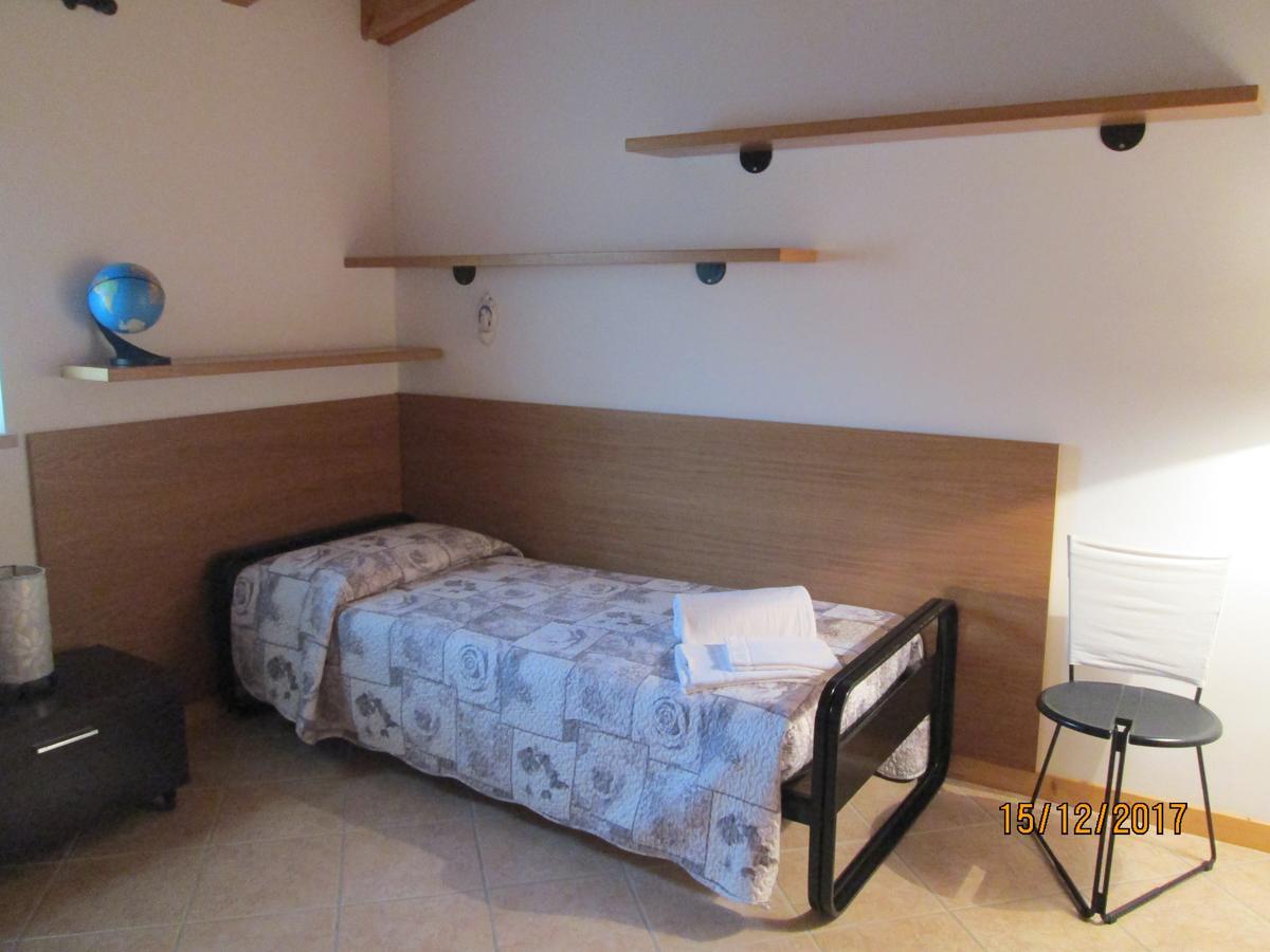 Agriturismo Ca' Castellani บาร์โดลิโน ภายนอก รูปภาพ