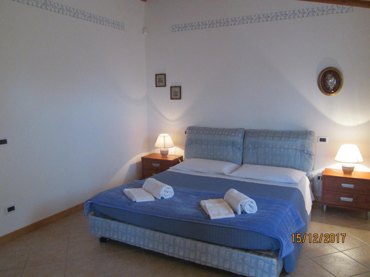 Agriturismo Ca' Castellani บาร์โดลิโน ภายนอก รูปภาพ