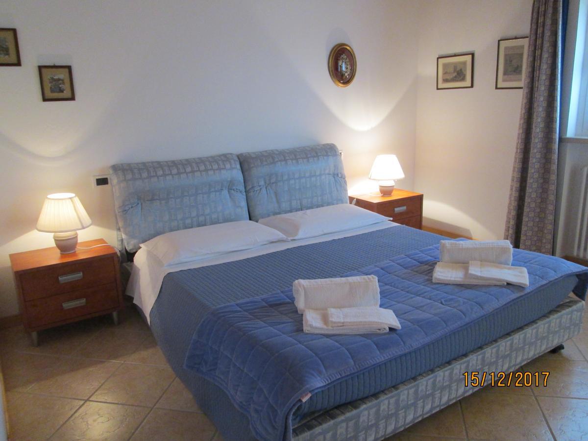 Agriturismo Ca' Castellani บาร์โดลิโน ภายนอก รูปภาพ