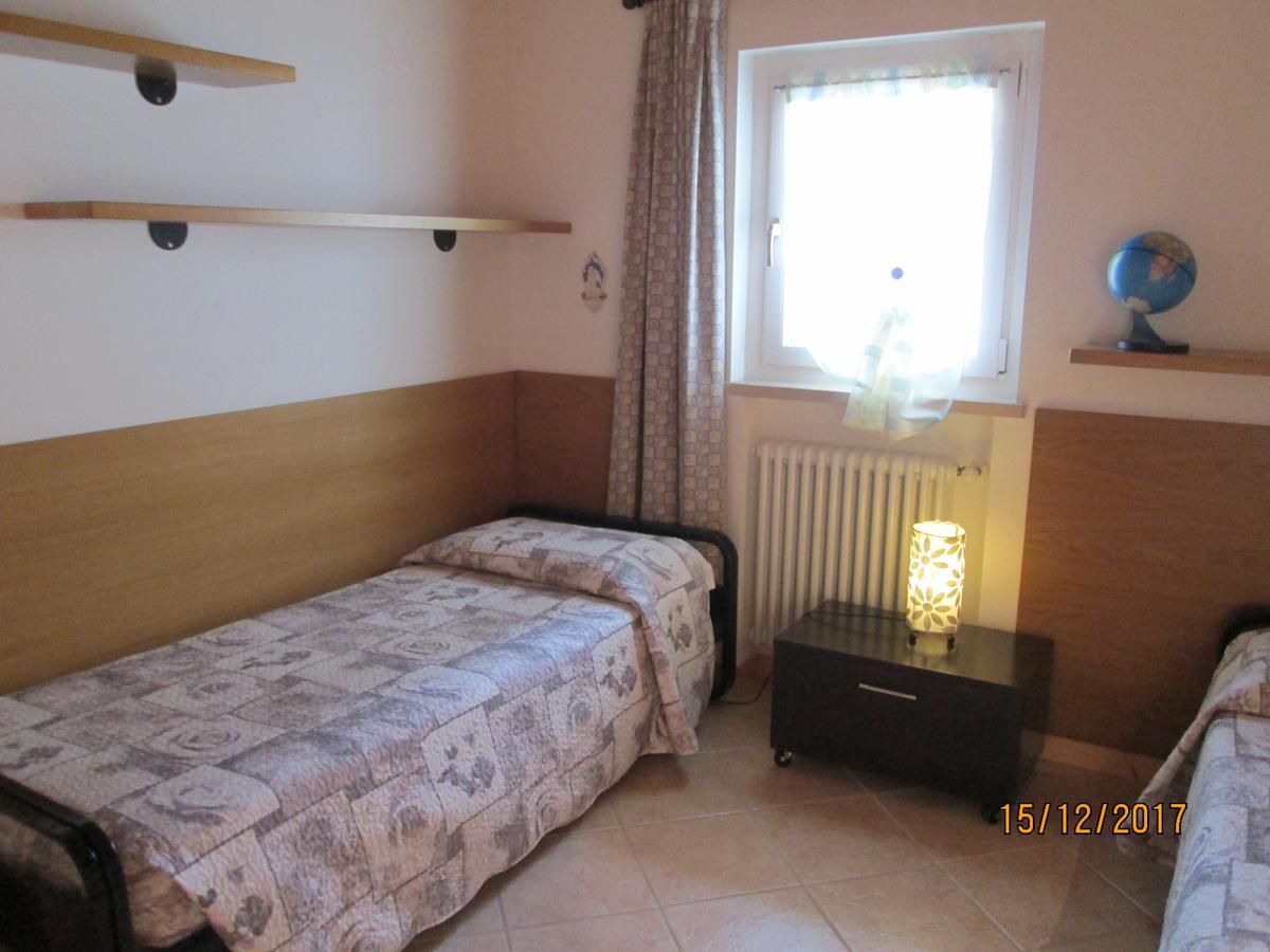 Agriturismo Ca' Castellani บาร์โดลิโน ภายนอก รูปภาพ