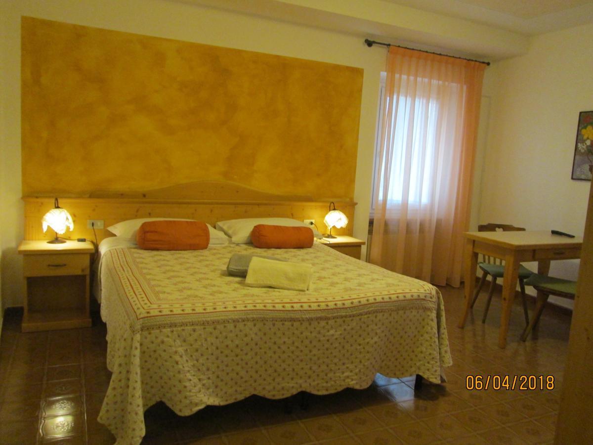 Agriturismo Ca' Castellani บาร์โดลิโน ภายนอก รูปภาพ